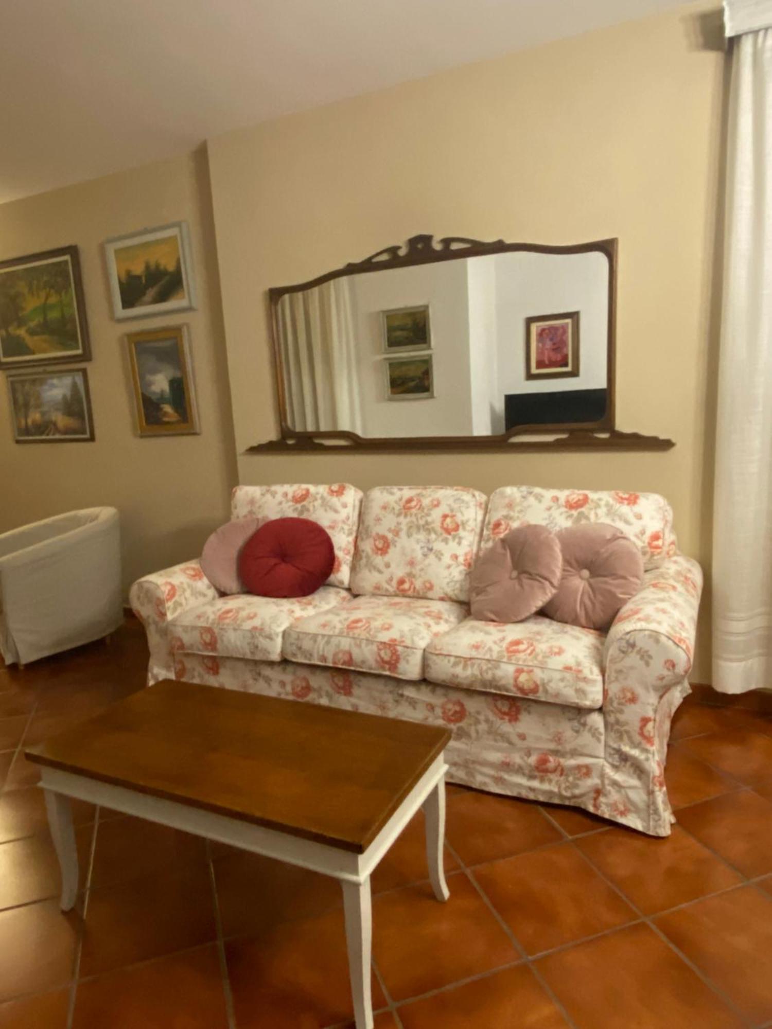 Casa Marcobando Villa ลุคคา ภายนอก รูปภาพ